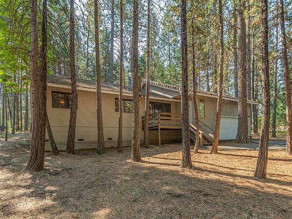 4th image of 702 Larkspur Ln #75/1