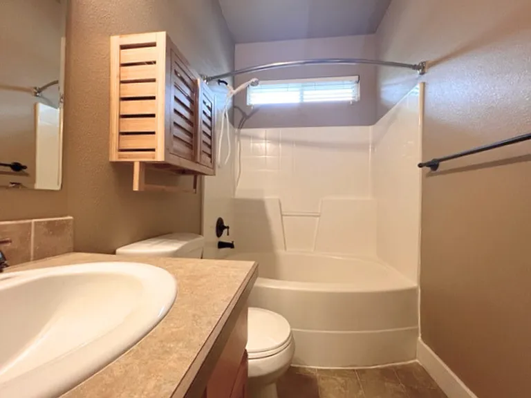 9024 W Dalton Pl — Photo 6