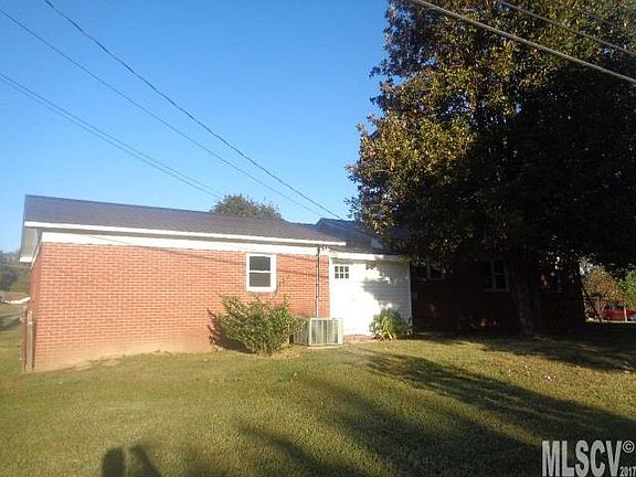 3rd image of 5356 Meadowlane Dr
