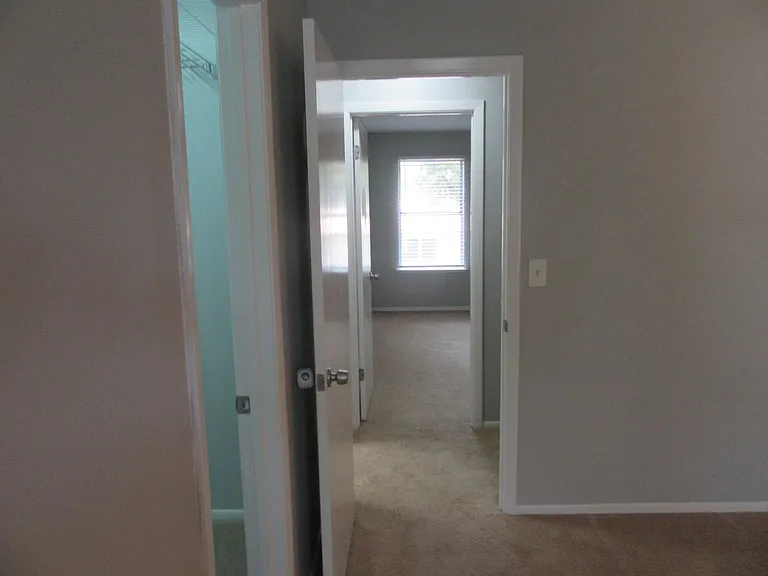 1113 Arthur Ave — Photo 31