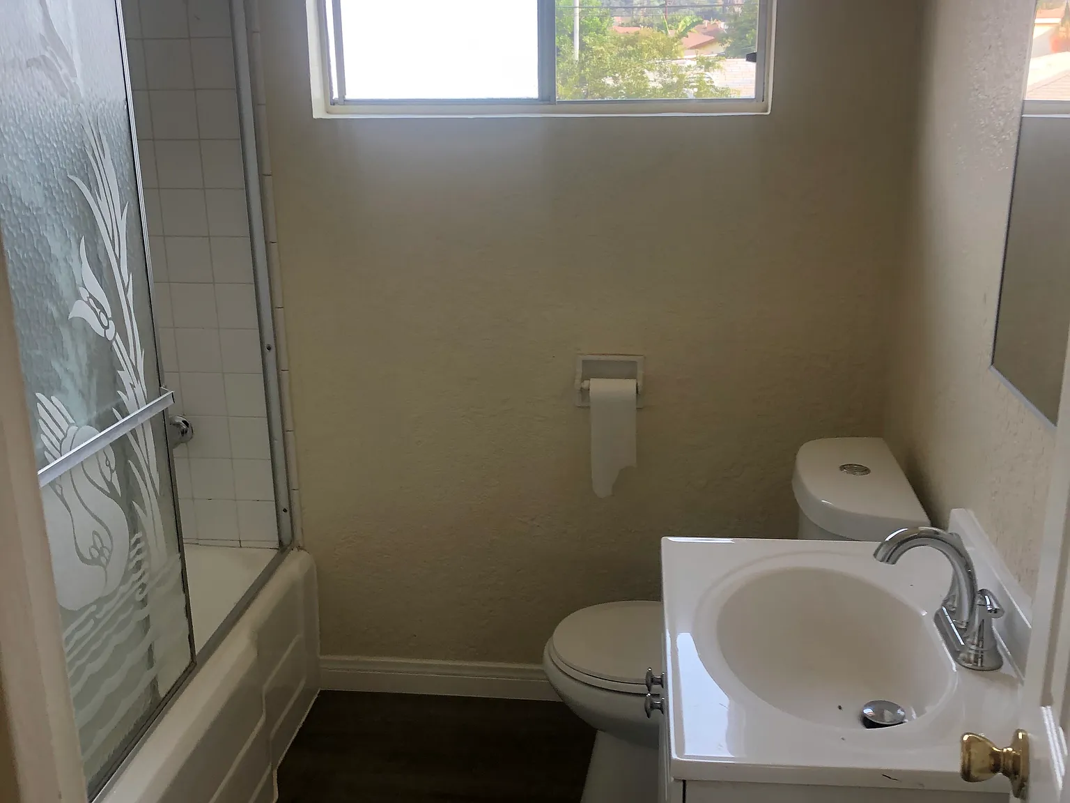 Studio, 500 sqft, $1,595 — Photo 4