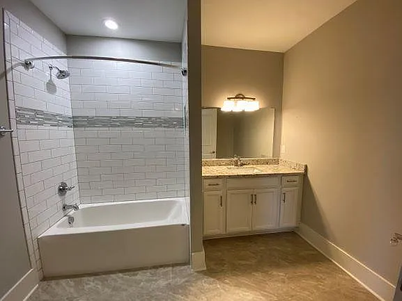 1200 Commerce St — Photo 13