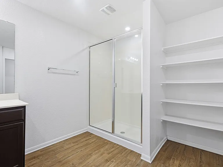 11912 Jamie Dr — Photo 12