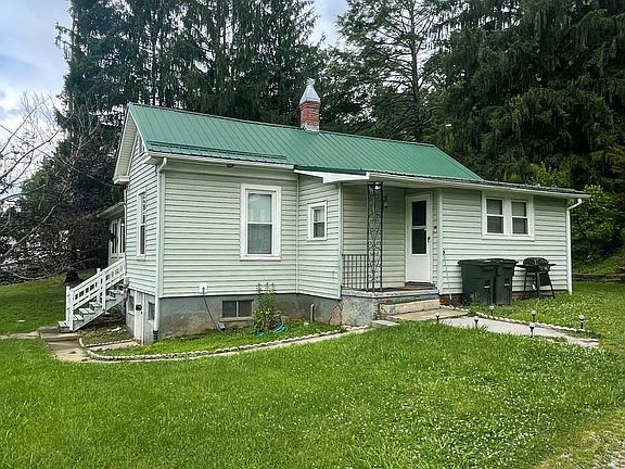 4th image of 1220 Hill Ave