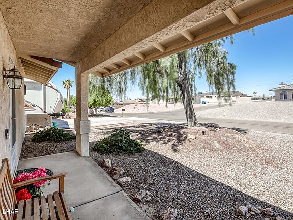 5th image of 3670 Mission Dr S