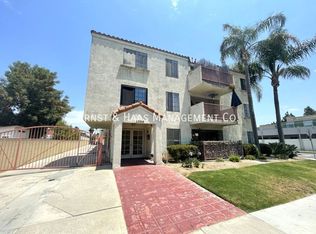 3500 Linden Ave APT 302, Long Beach, CA 90807