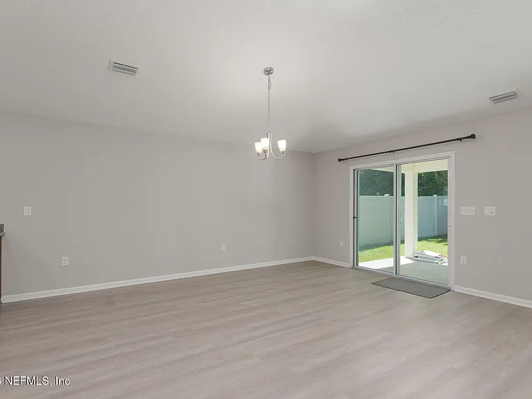 5132 Oak Bend Ave — Photo 10