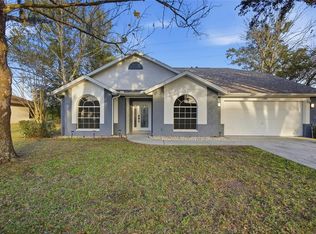 6302 Silver Oaks Dr, Zephyrhills, FL 33542