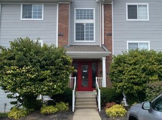 410 Carrington Ln APT 103, Loveland, OH