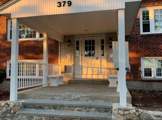 379 Sunset Ave APT 9, Providence, RI 02904