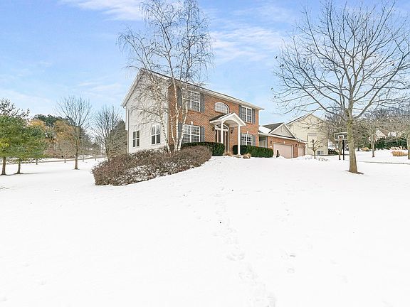 2nd image of 8954 Lady Lauren Dr NE