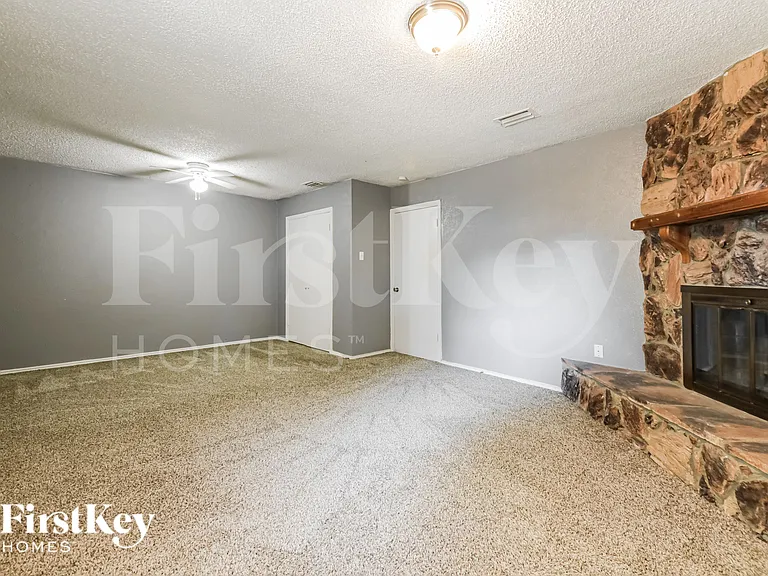 2026 Aspen Ln — Photo 16