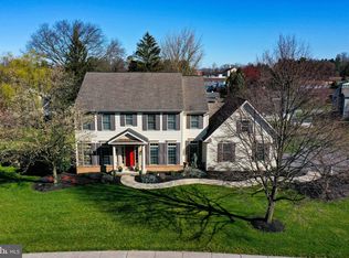 2141 Colleens Way, Lancaster, PA 17601