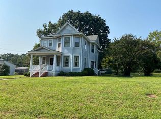 1812 9th St, Victoria, VA 23974