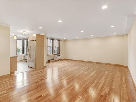 2nd image of 1213 Avenue Z #B38