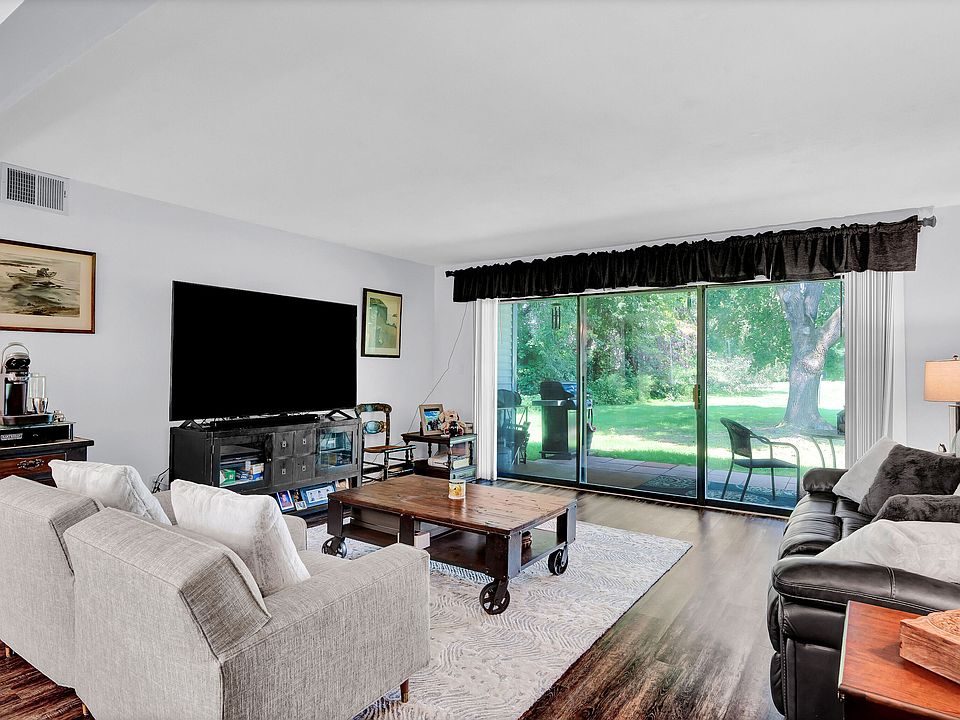 Mill River Meadows 141 Candlewood Dr South Windsor CT Zillow