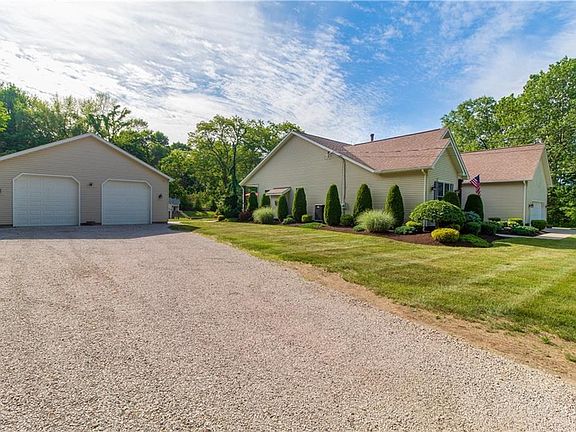 4th image of 6345 River Dr