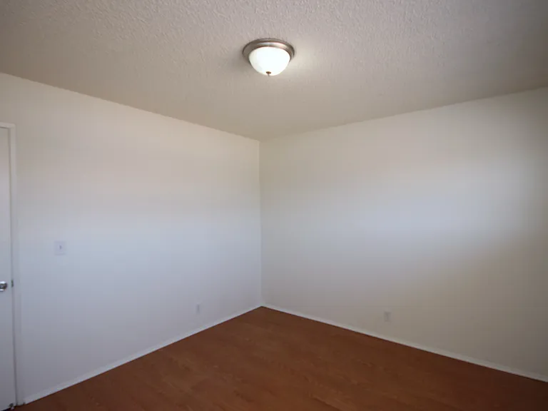 1005 S Marguerita Ave #E — Photo 18