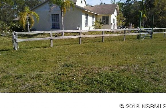 2nd image of 289 Hickory Ave