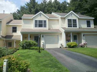 11 Tiffany Ln, Queensbury, NY 12804