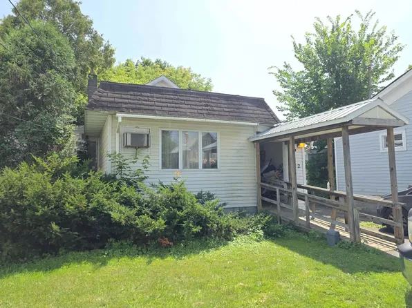 312 King St, Ogdensburg, NY 13669