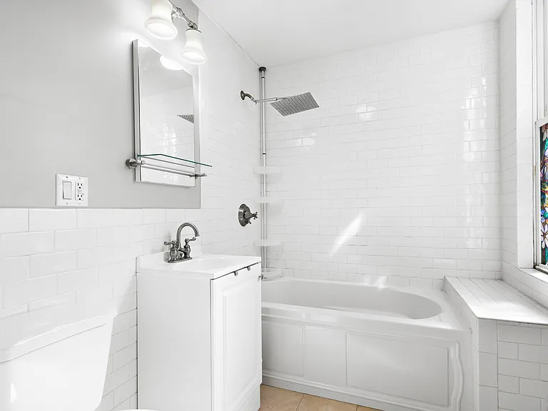 2614 Palisade Ave #4B — Photo 12