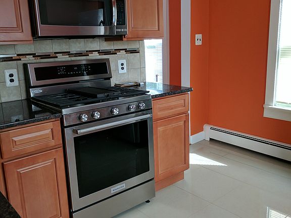 New modern KItchen with a new appliances