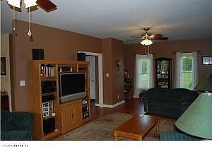 5th image of 2095 Stemcreek Trl