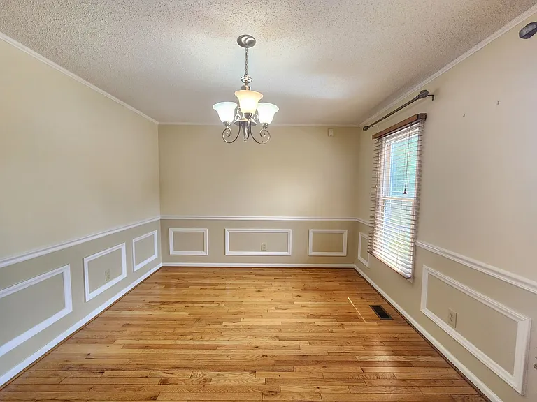 590 Deep Woods Dr — Photo 6