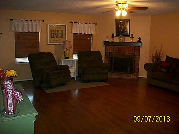 2nd image of 2213 White Pine Dr
