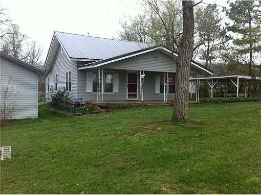 1st image of 409 Lee Ave