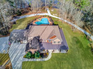 245 Lakeshore Dr, Jefferson, GA 30549