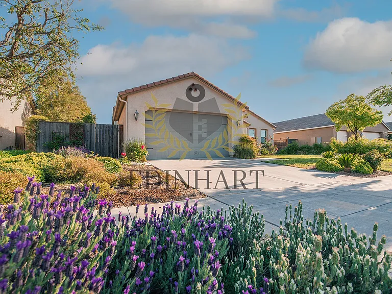 3952 Serena Ave — Photo 1