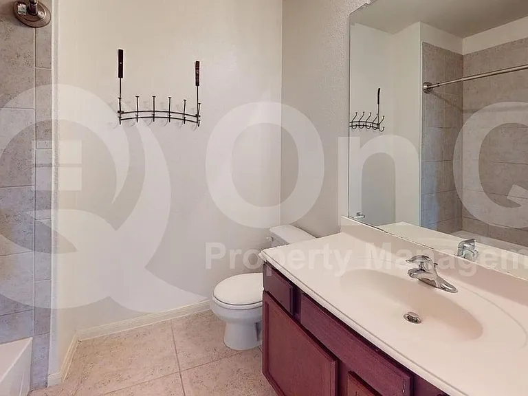 1623 White Mountain Way — Photo 10