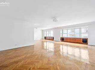 785 5th Avenue 5E image 1 of 13
