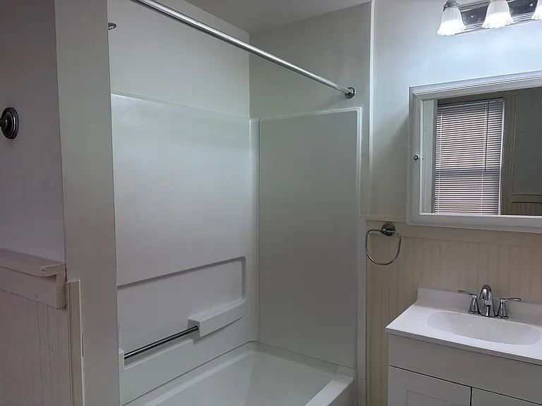 123 Cedar St #2 — Photo 17
