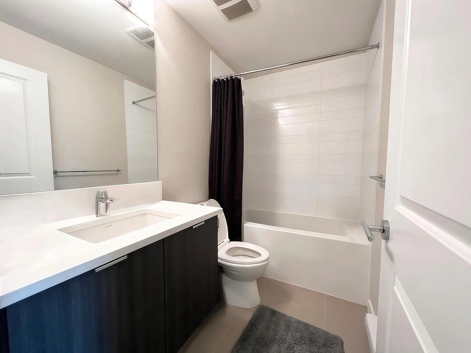 3 bed, 1531 sqft, $3,700 — Photo 4
