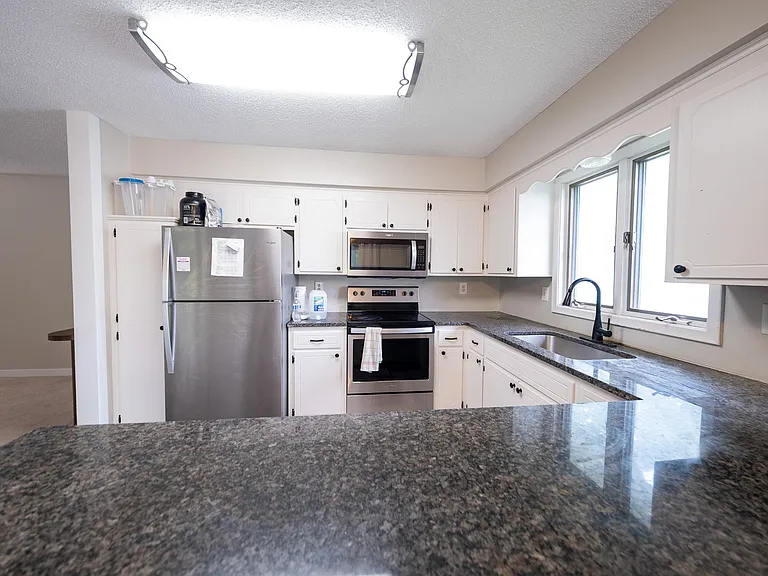 16503 Franklin Trl SE — Photo 9