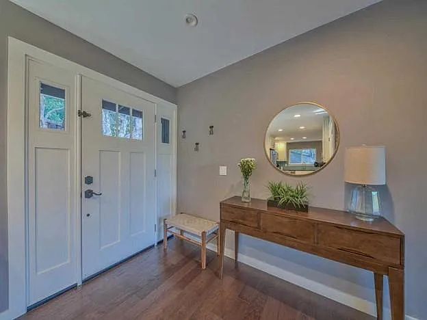 247 Mar Vista Dr — Photo 5