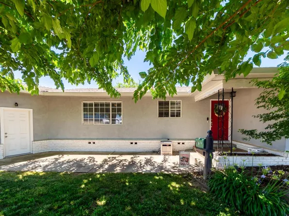 304 Camellia Way, Galt, CA 95632