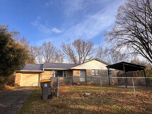 4435 E Etter Dr Photo 1