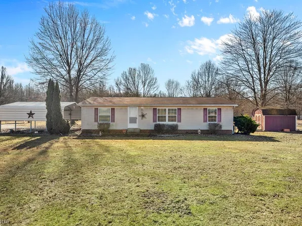 21151 Western Reserve Rd, North Benton, OH 44449