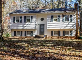 5081 Dippen Rd, Walkertown, NC 27051