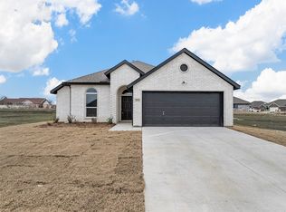 504 Flora Ct, Nevada, TX 75173