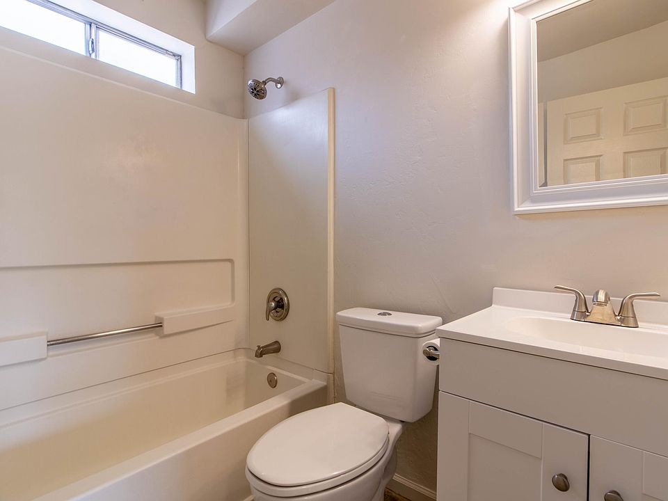 1st image of 655 E Drachman St Unit 1