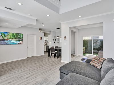 3135 Gifford Ln APT A, Miami, FL, 33133