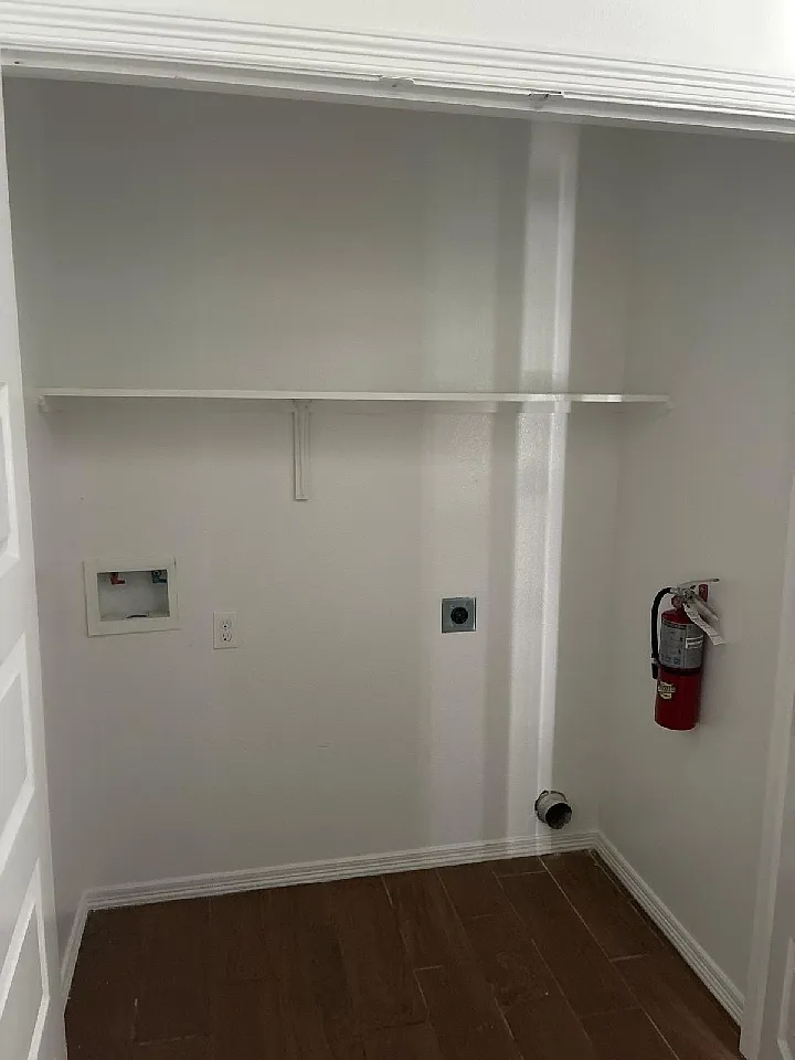 2 bed, 950 sqft, $975 — Photo 1