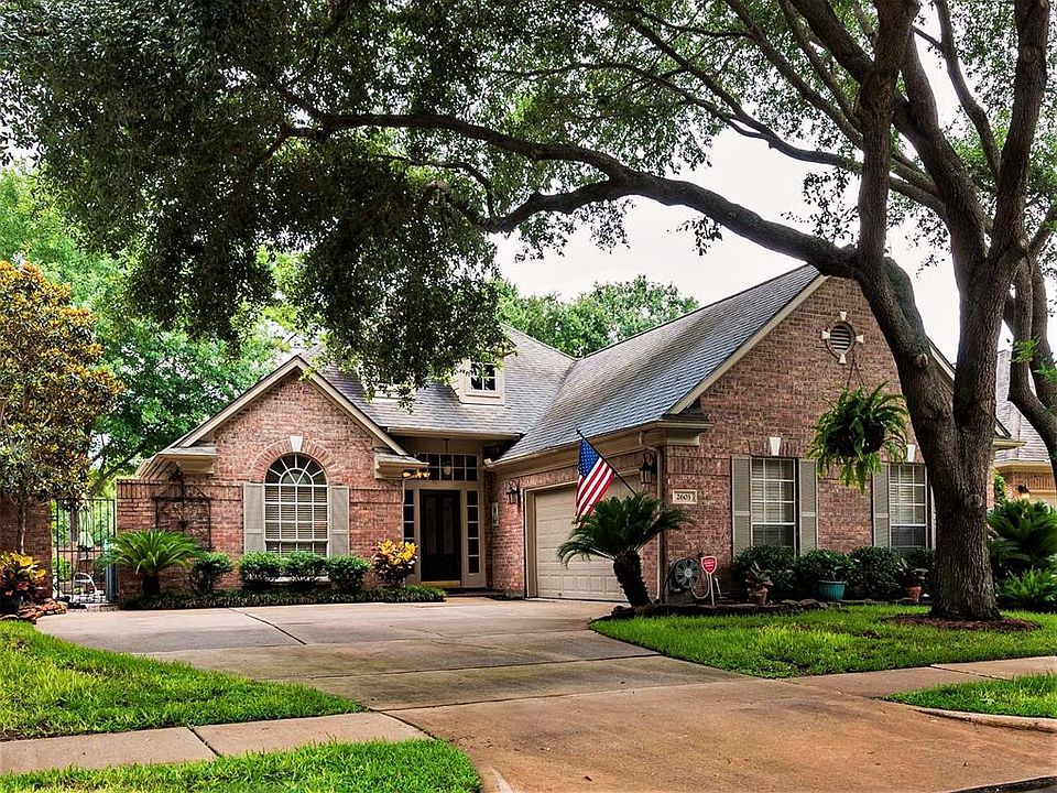 1st image of 2603 Kittansett Cir