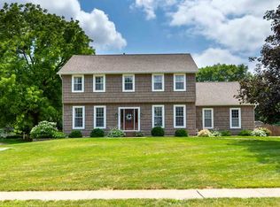 4035 E 61st Blvd, Davenport, IA 52807