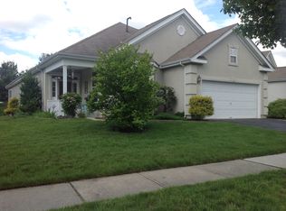 157 Minuteman Cir, Allentown, NJ 08501